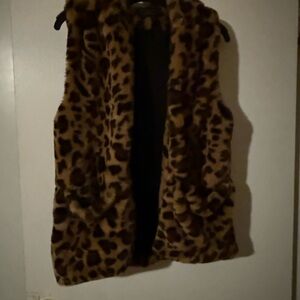 Love Tree Animal Print Faux Fur Vest